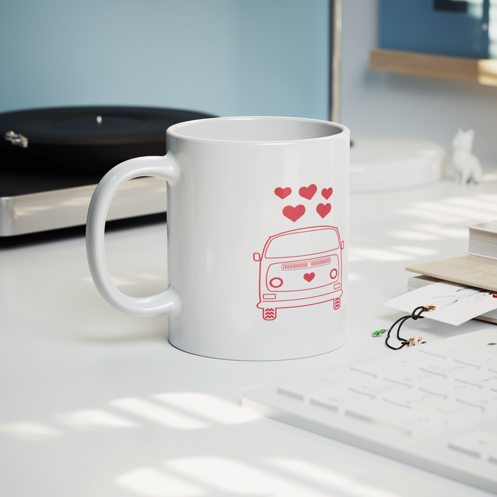 Bay_Heart_Mug_Lifestyle_Record_Player_Mockup.png